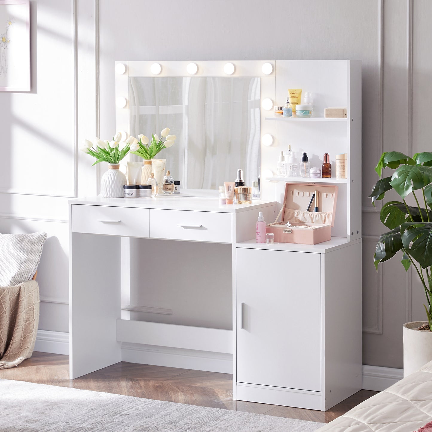 Elegant Vanity Desk with Mirror & Lights – Adjustable Dressing Table, LED Mirror, Adjustable Lighting, Dressing Table, Vanity Desk